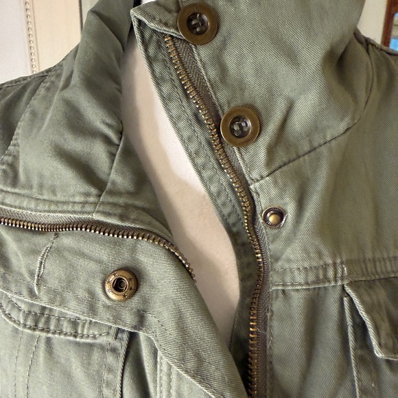 Ashley By 26 International Sage Utility Vest - Picture 4 of 7